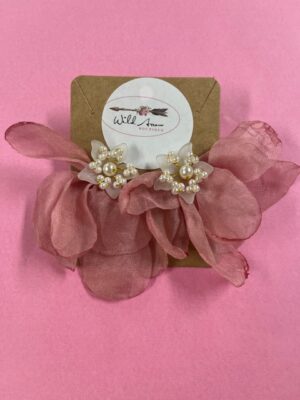 Dusty Pink & Pearl Earrings